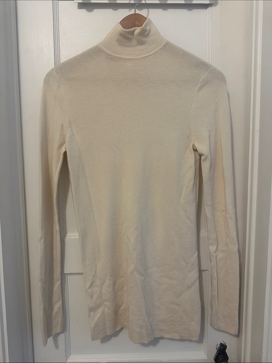 Tory Burch Sweaters - Tory Burch Cream Turtleneck Slim Knit Sweater